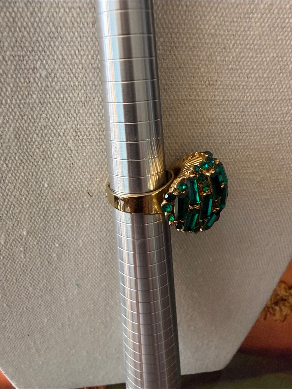 Adjustable Cocktail Ring w/Domed Cluster of Emerald Green Baguettes & Crystals. - Picture 7 of 9